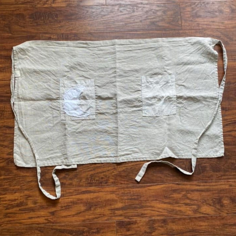notPERFECTLINEN x Villa Moon apron